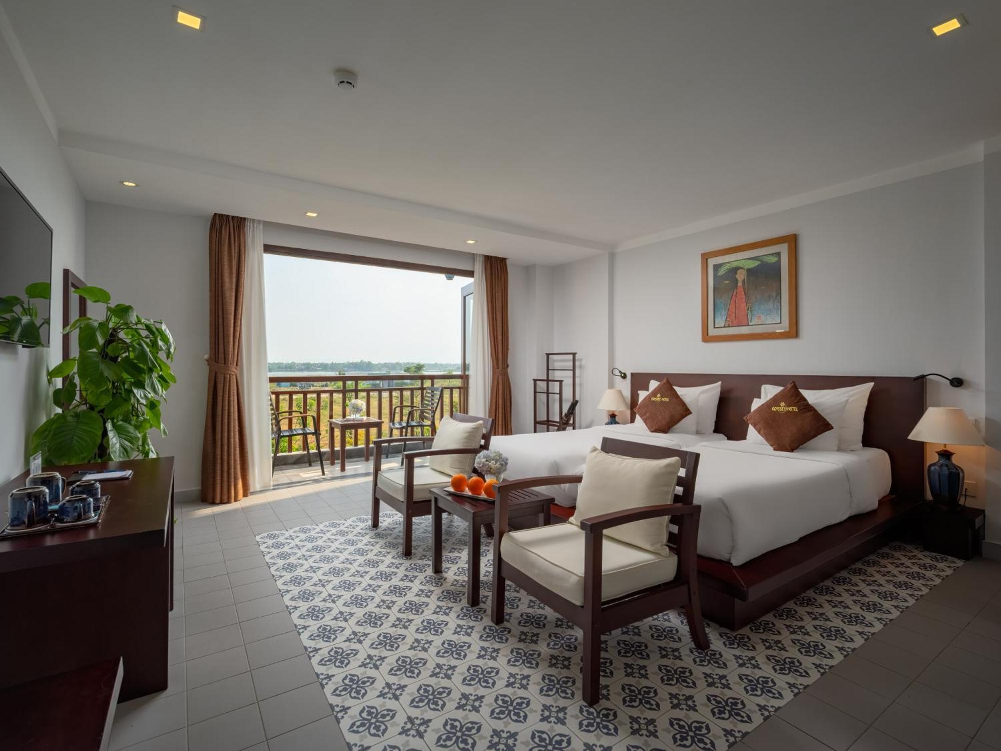 Deluxe Double or Twin Room Balcony River View