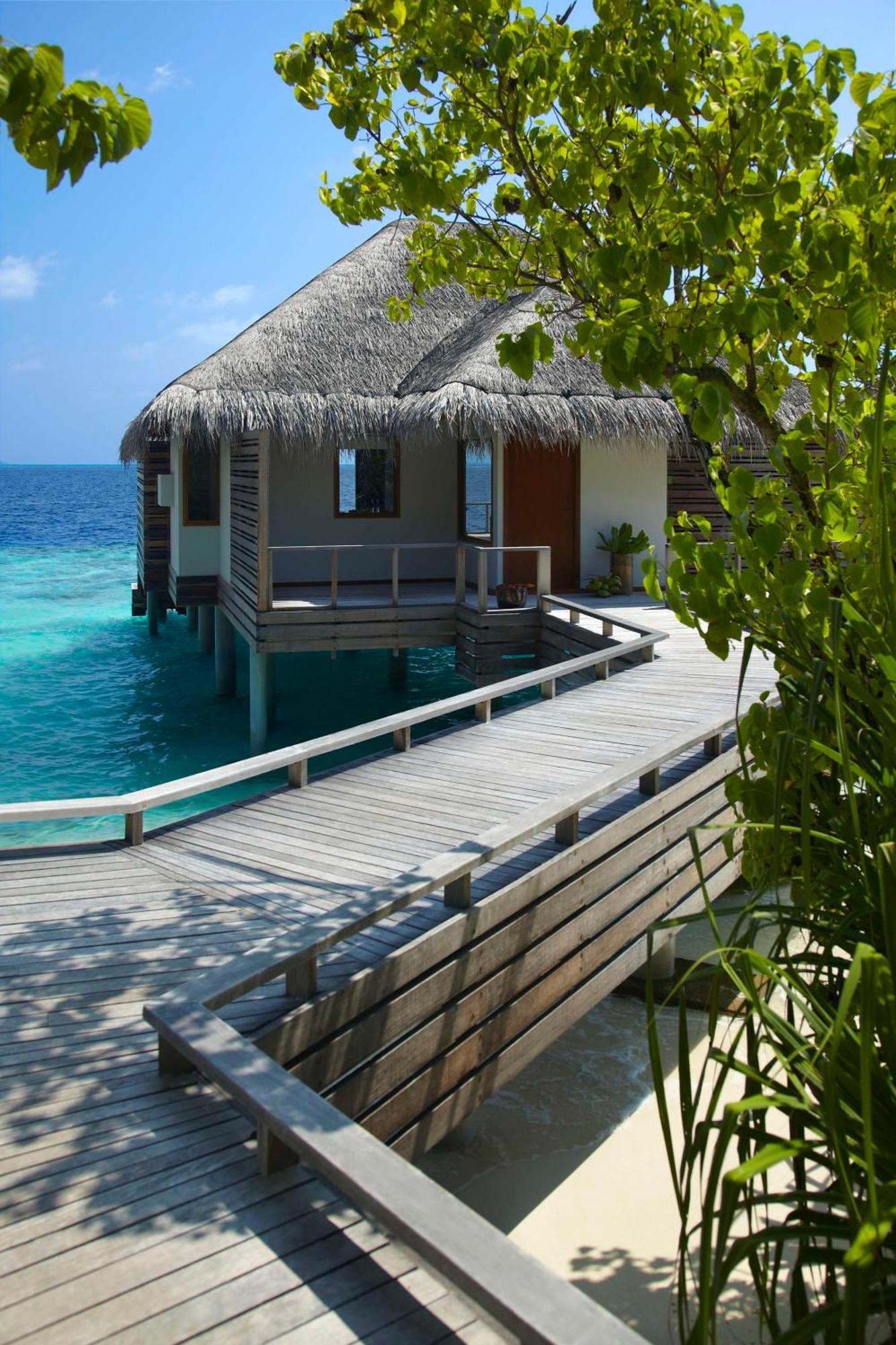 Waterfront Pool Villa 150sqm Butler Service Direct reef access