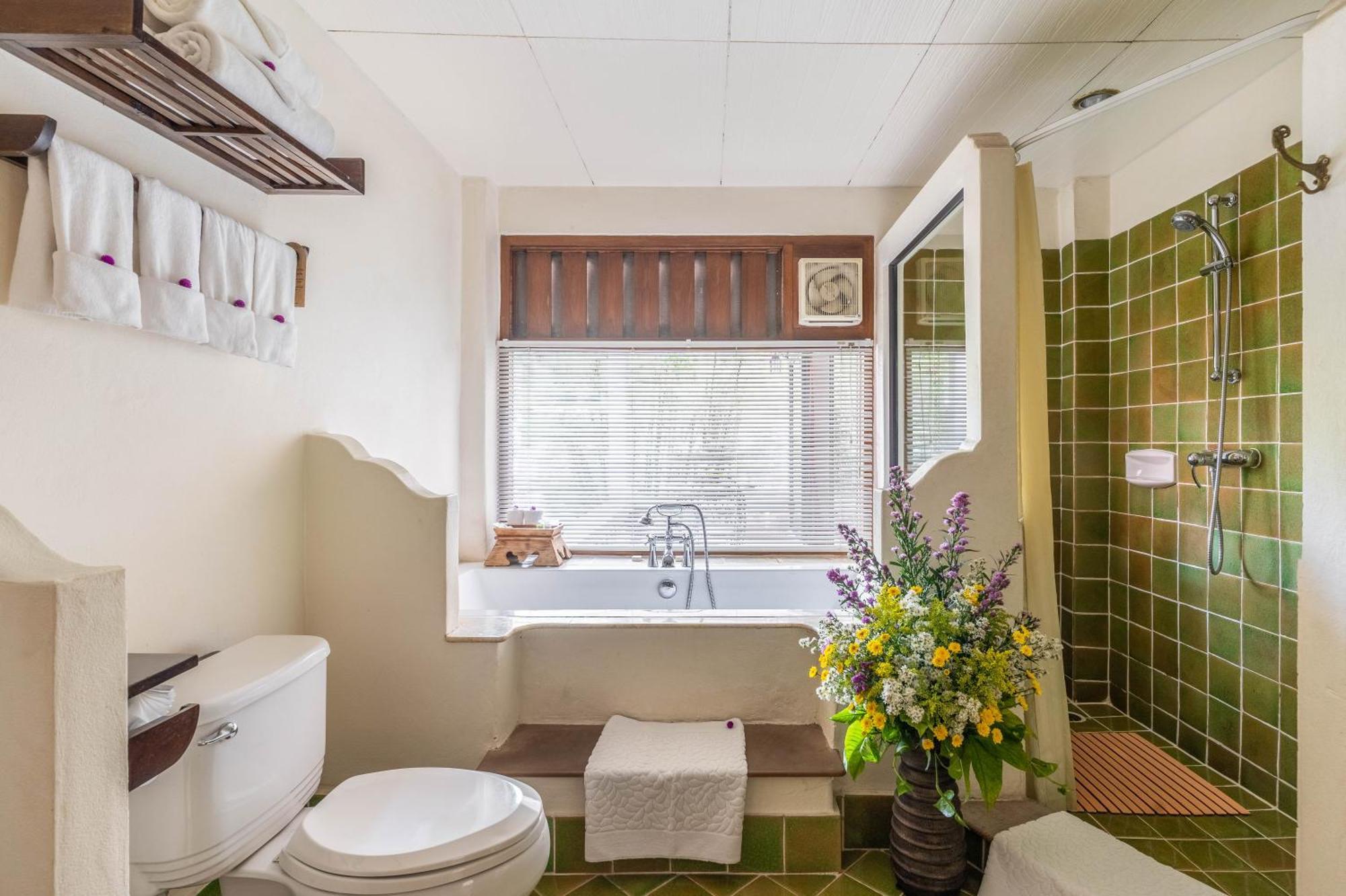 Family 2-Bedroom Suite