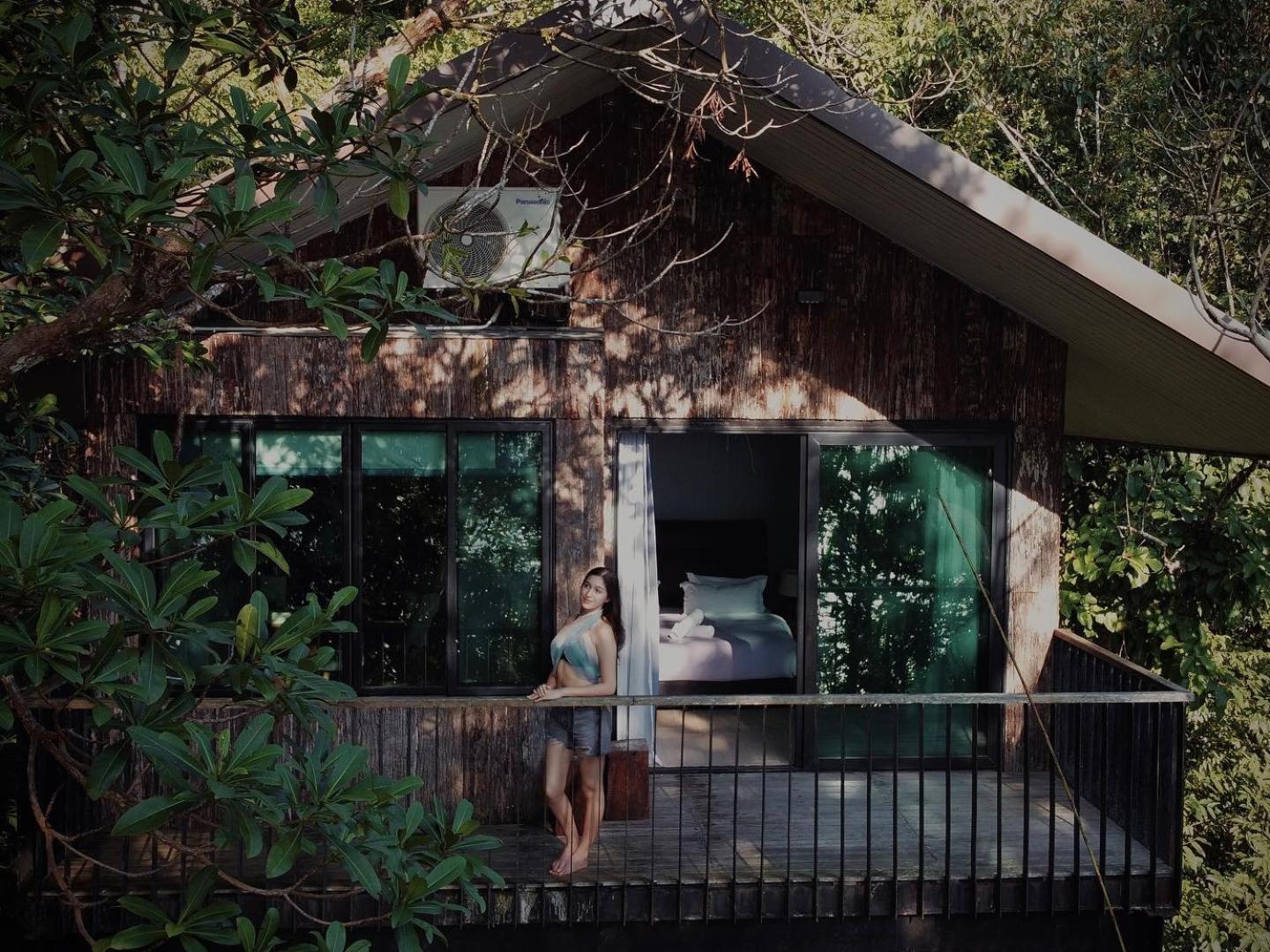 Premium Baumhaus