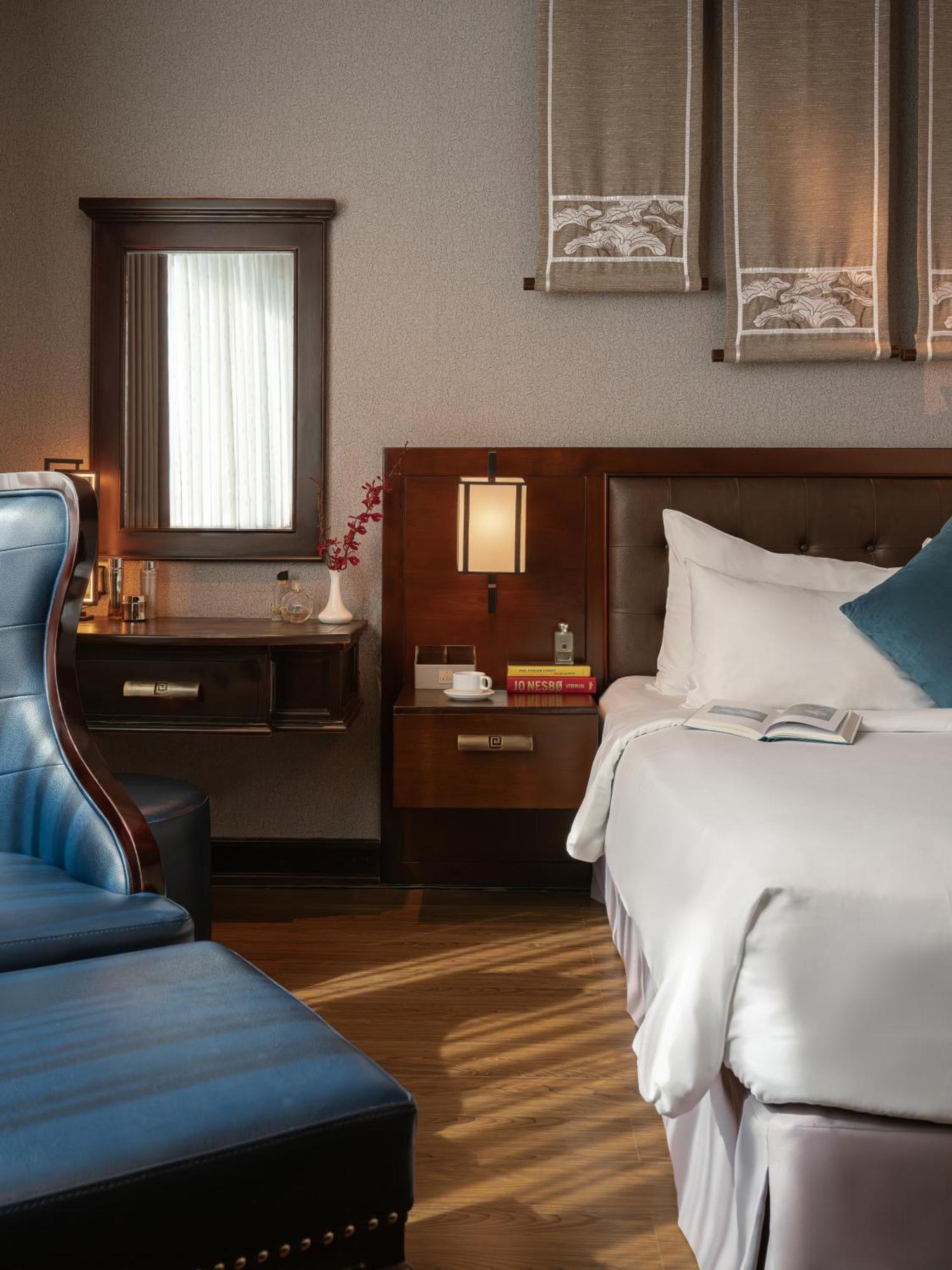Deluxe Double Room (Daily free Minibar & (1) time Afternoon Tea)