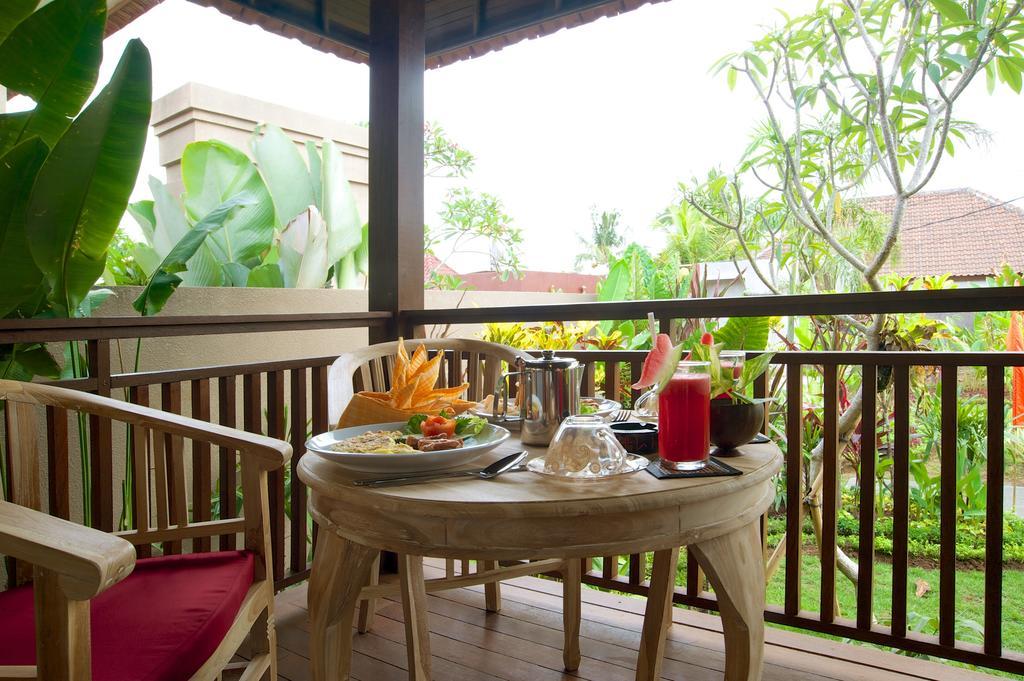 Deluxe Bungalow Garden View