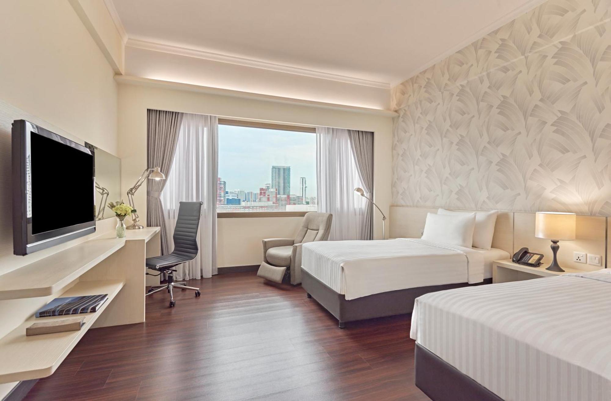 Deluxe Double or Twin Room