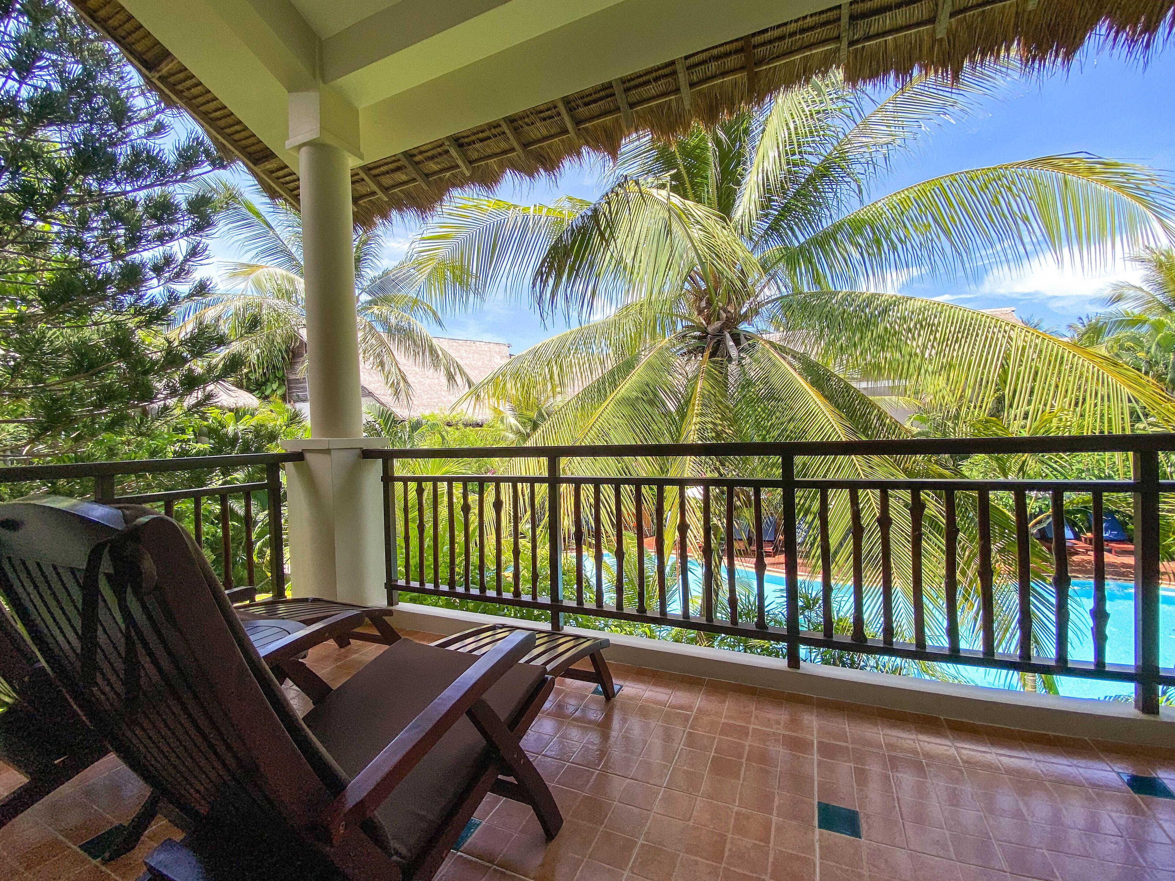 Deluxe Garden View Room