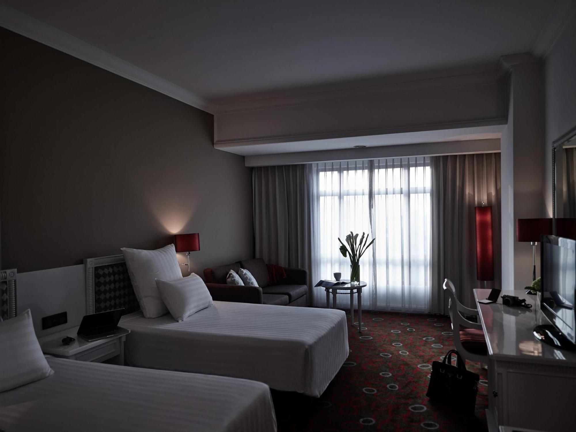 Superior Twin Room City View