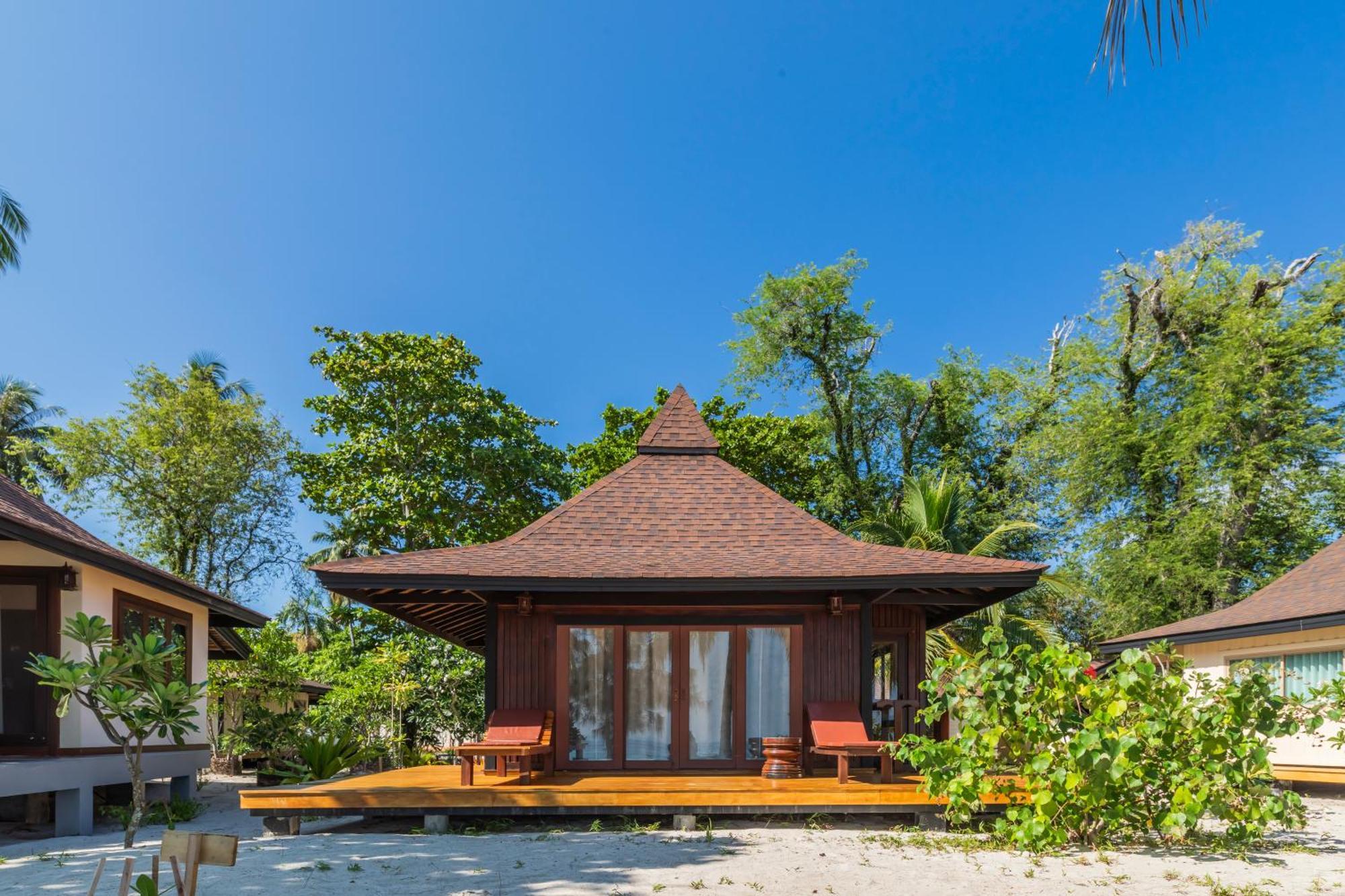 Deluxe Family Villa (2nd Row)