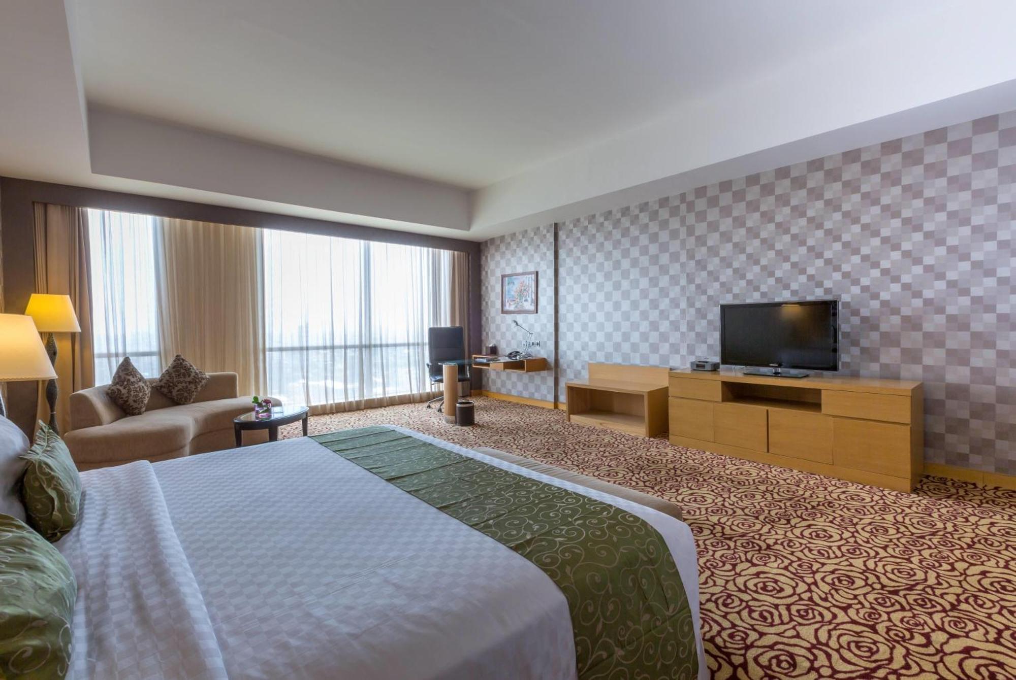 Executive King Room,1730052261:JPEG