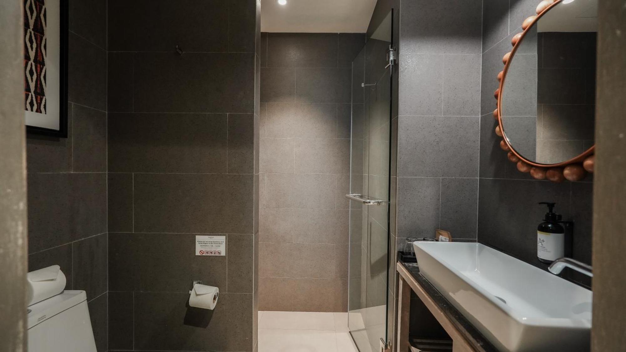 Deluxe Double or Twin Room with Cliff View