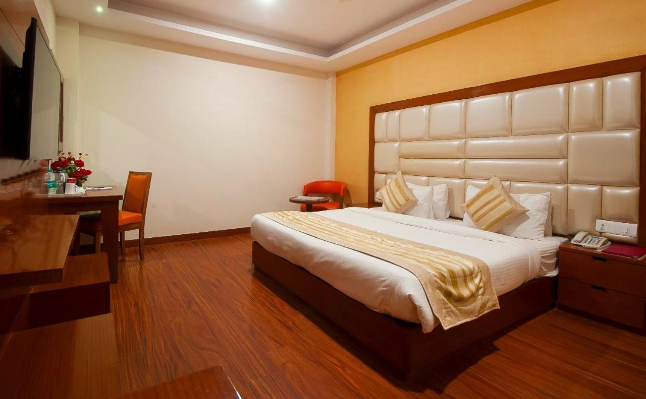 Standard Double or Twin Room,1742818993:JPEG