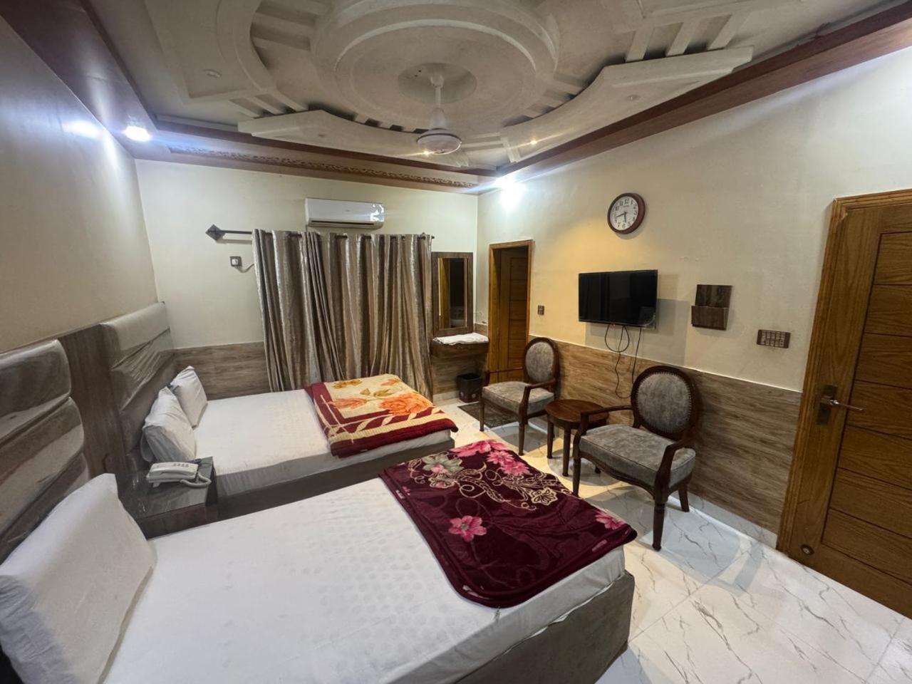 Deluxe Triple Room