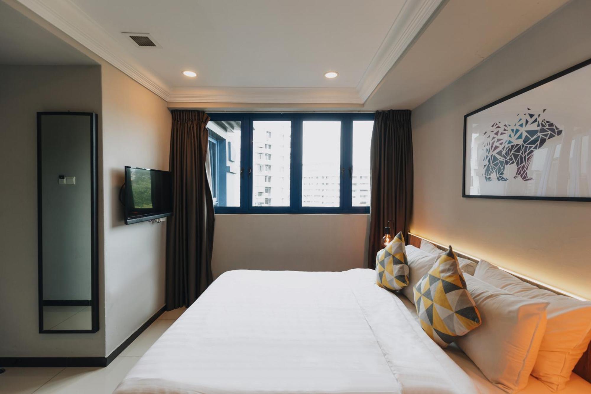 Superior Queen Room Newly Renovated