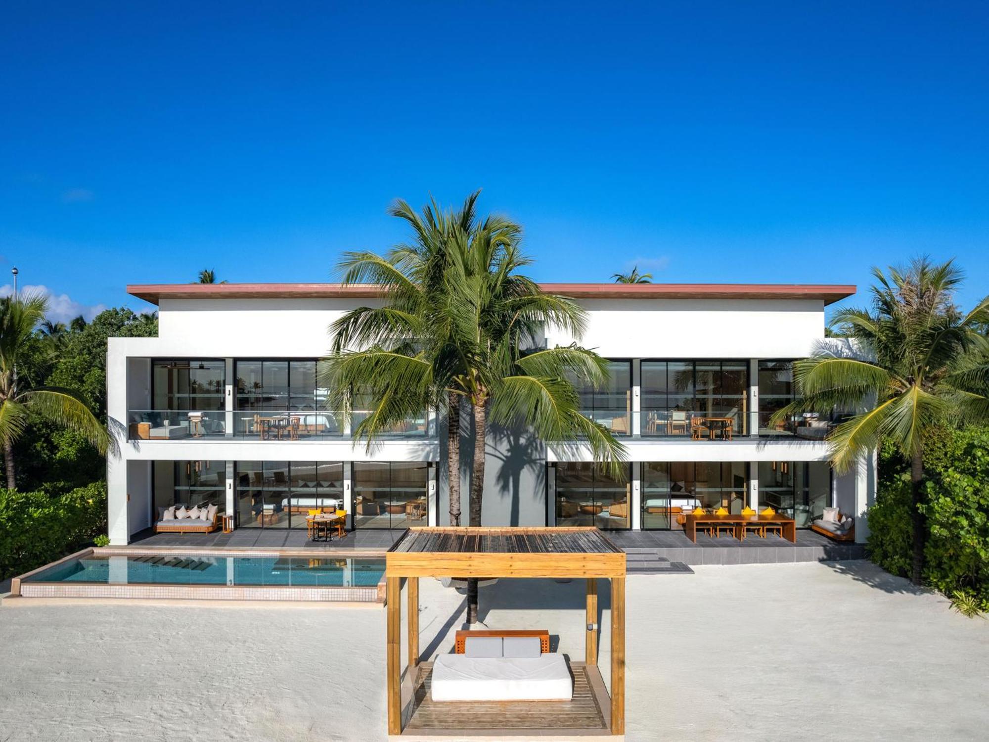 Strandresidenz mit 3 Schlafzimmern und eigenem Pool