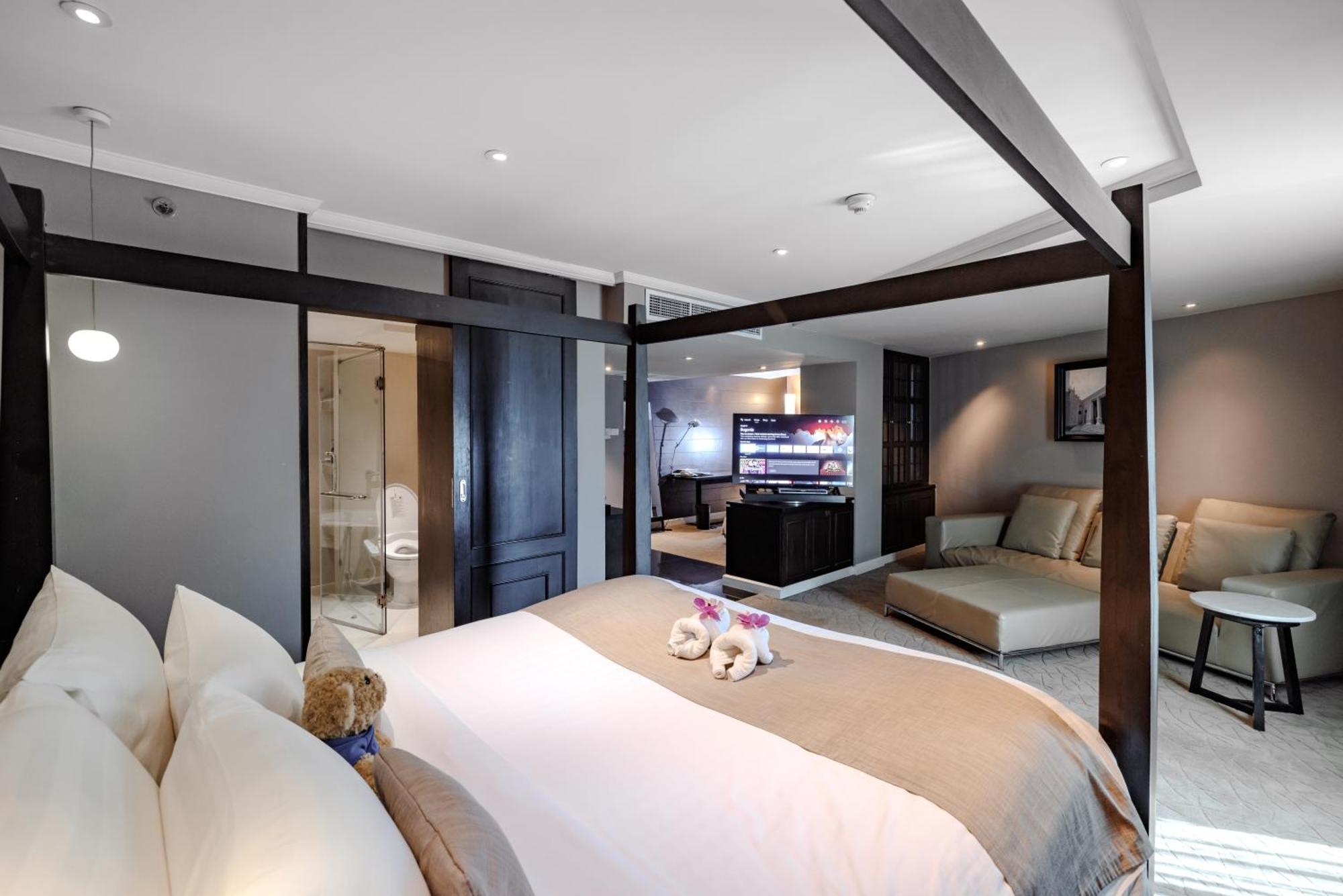 Suite Double Room