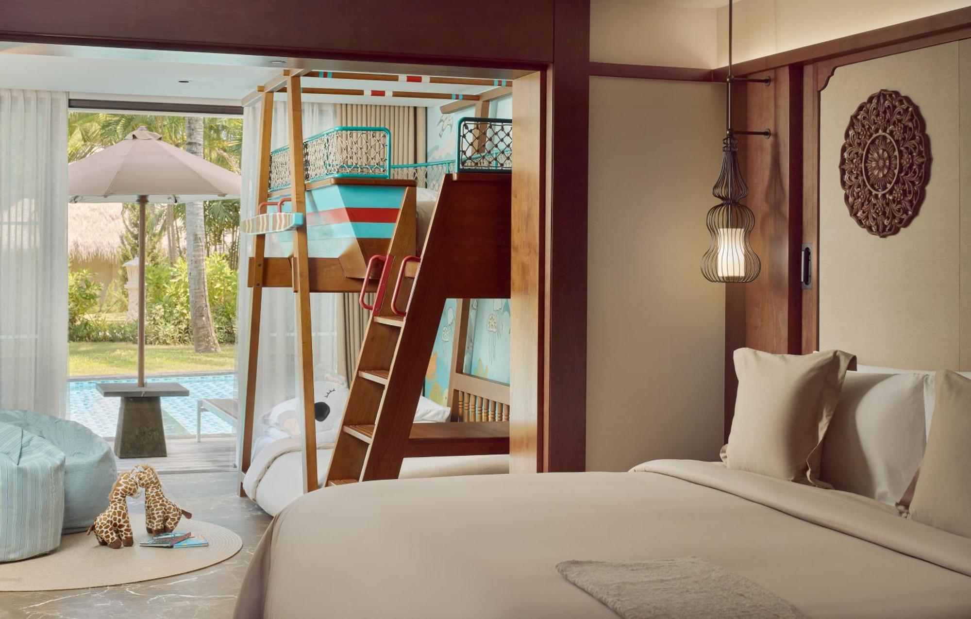 Habitación Junior Familiar con acceso a la laguna para 2 adultos + 1 niño