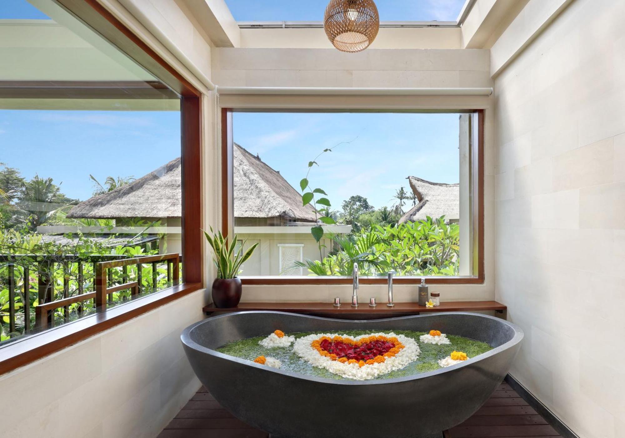 Honeymoon Suite Daily Activities