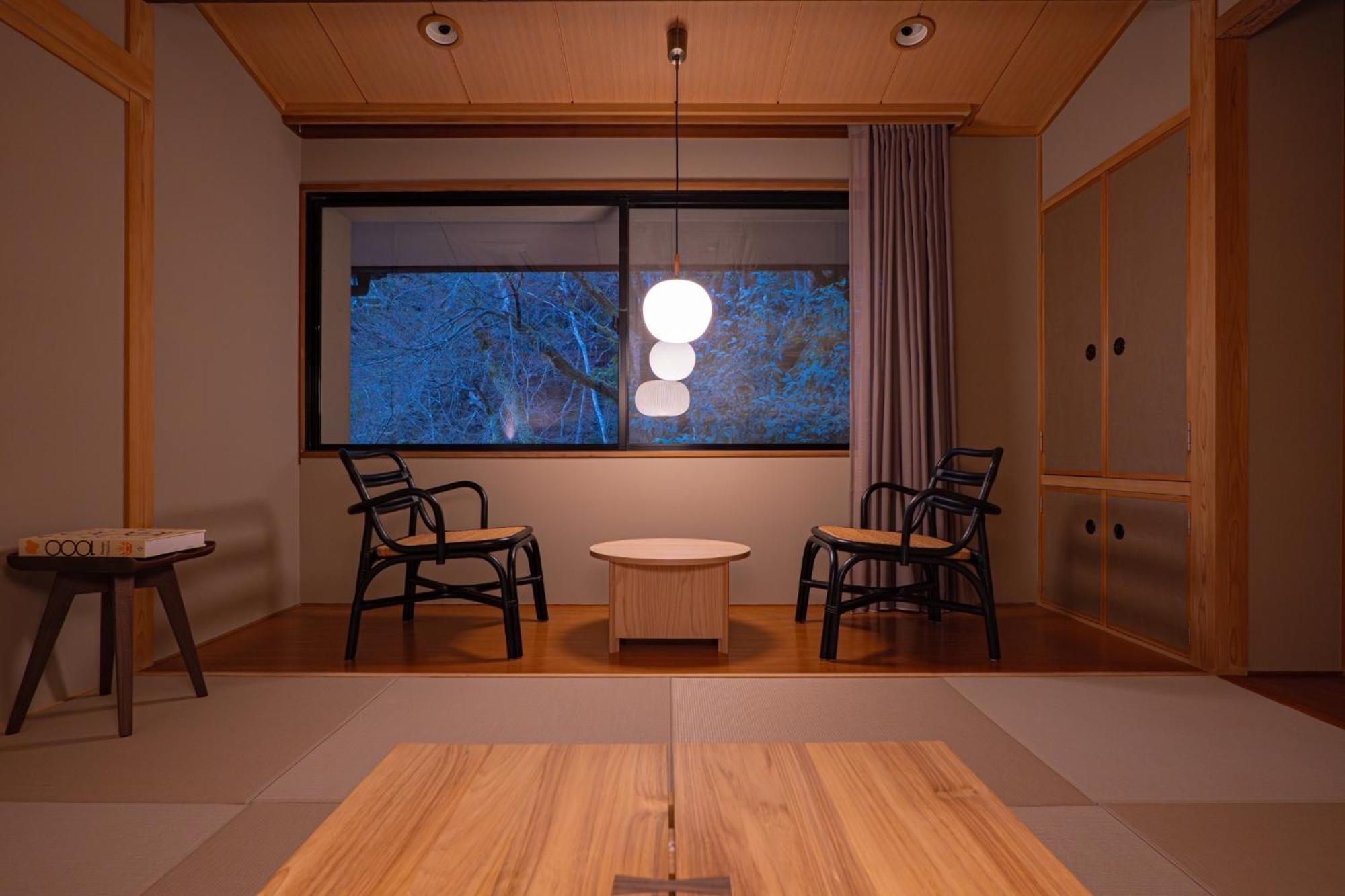 Family Room Mountain View