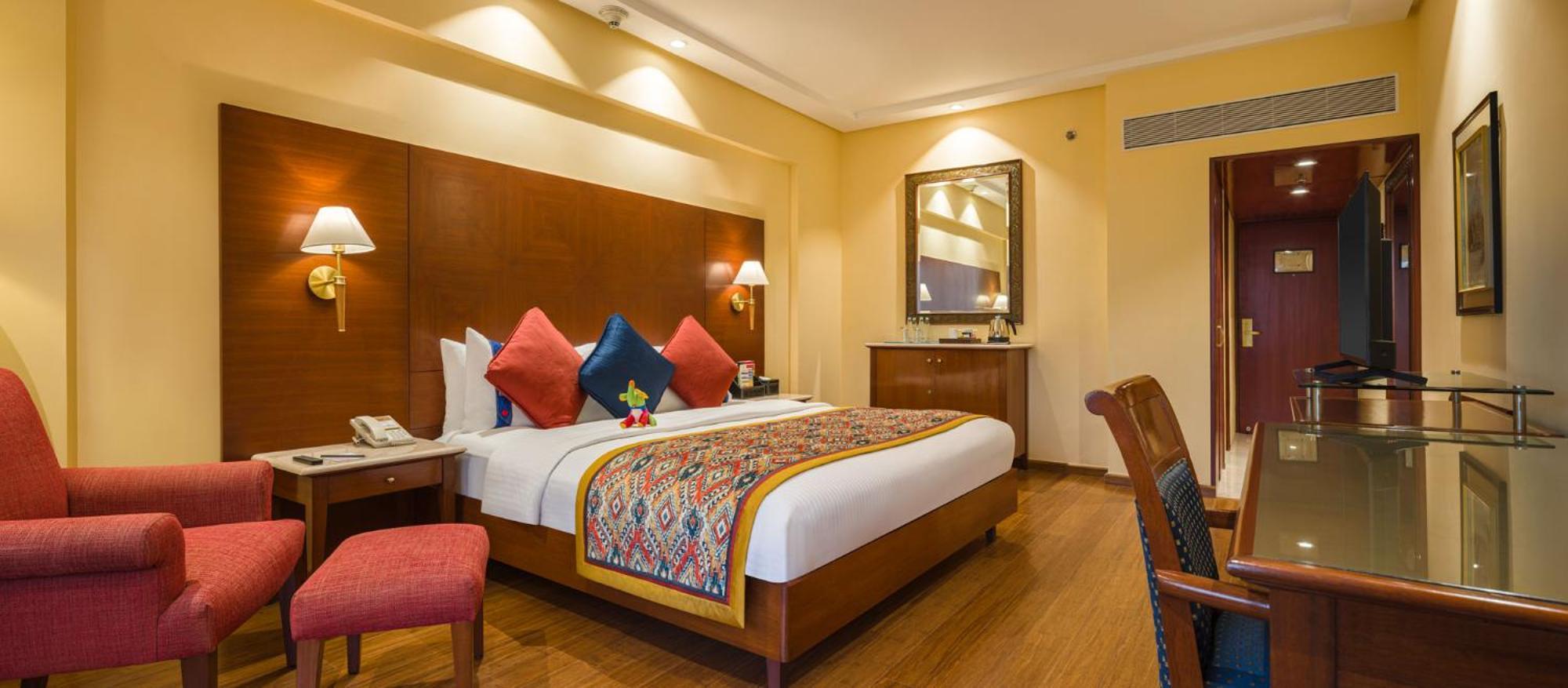 Premier Double Room Pool View WiFi on Laundry service,1770479258:JPEG