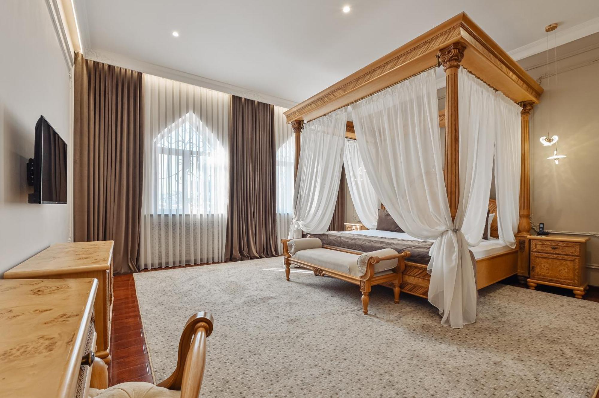 Premium Suite