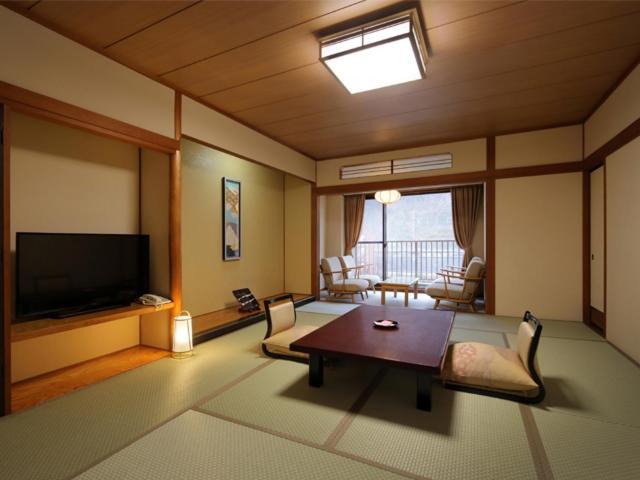Japanese-Style Room with River View - Non-Smoking (3-5th Floor)