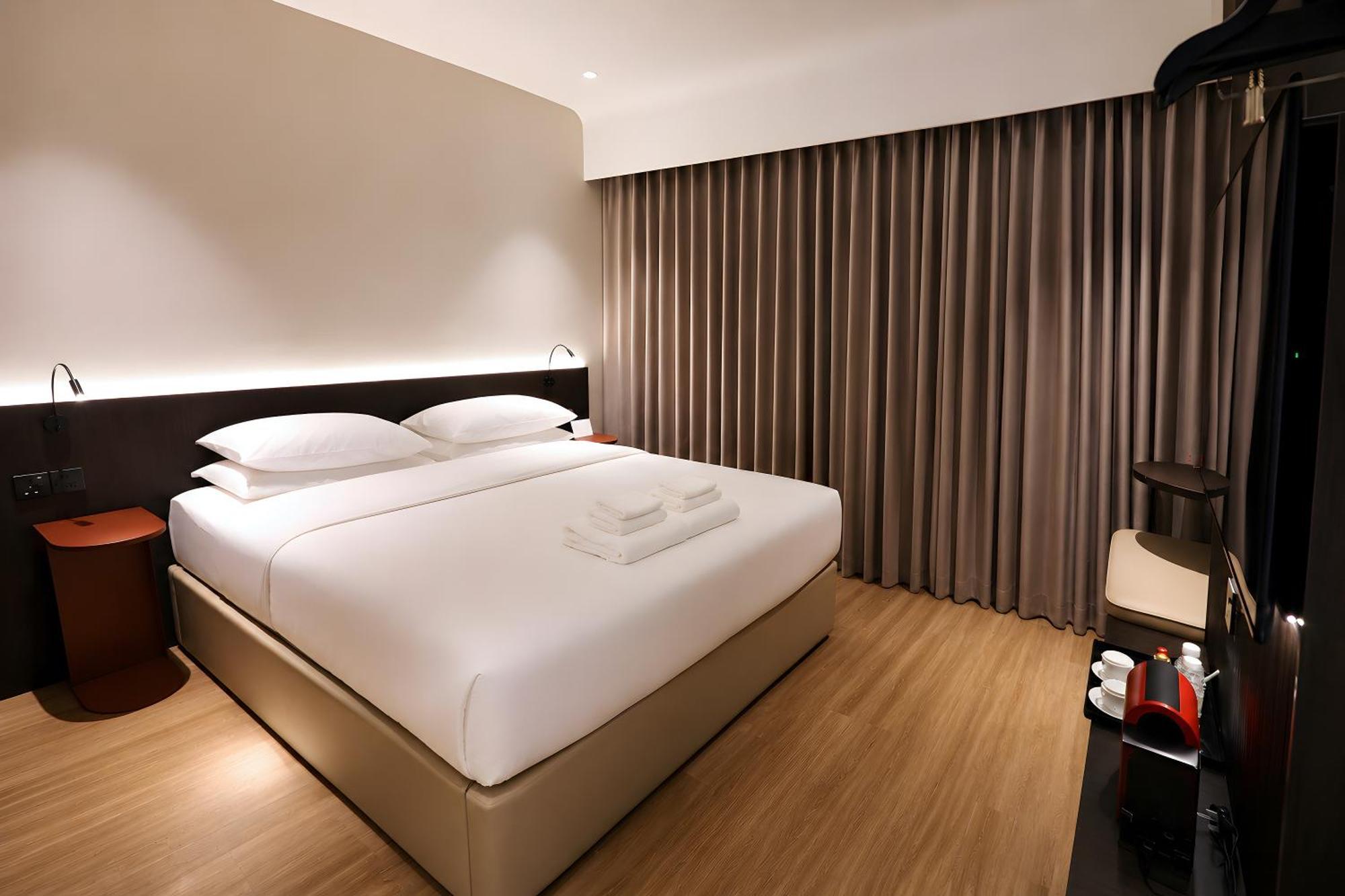 Premier Room