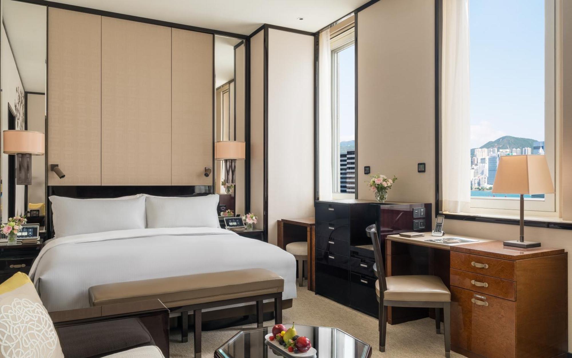 Quarto Deluxe com 2 Camas de Solteiro e Vista do Pátio