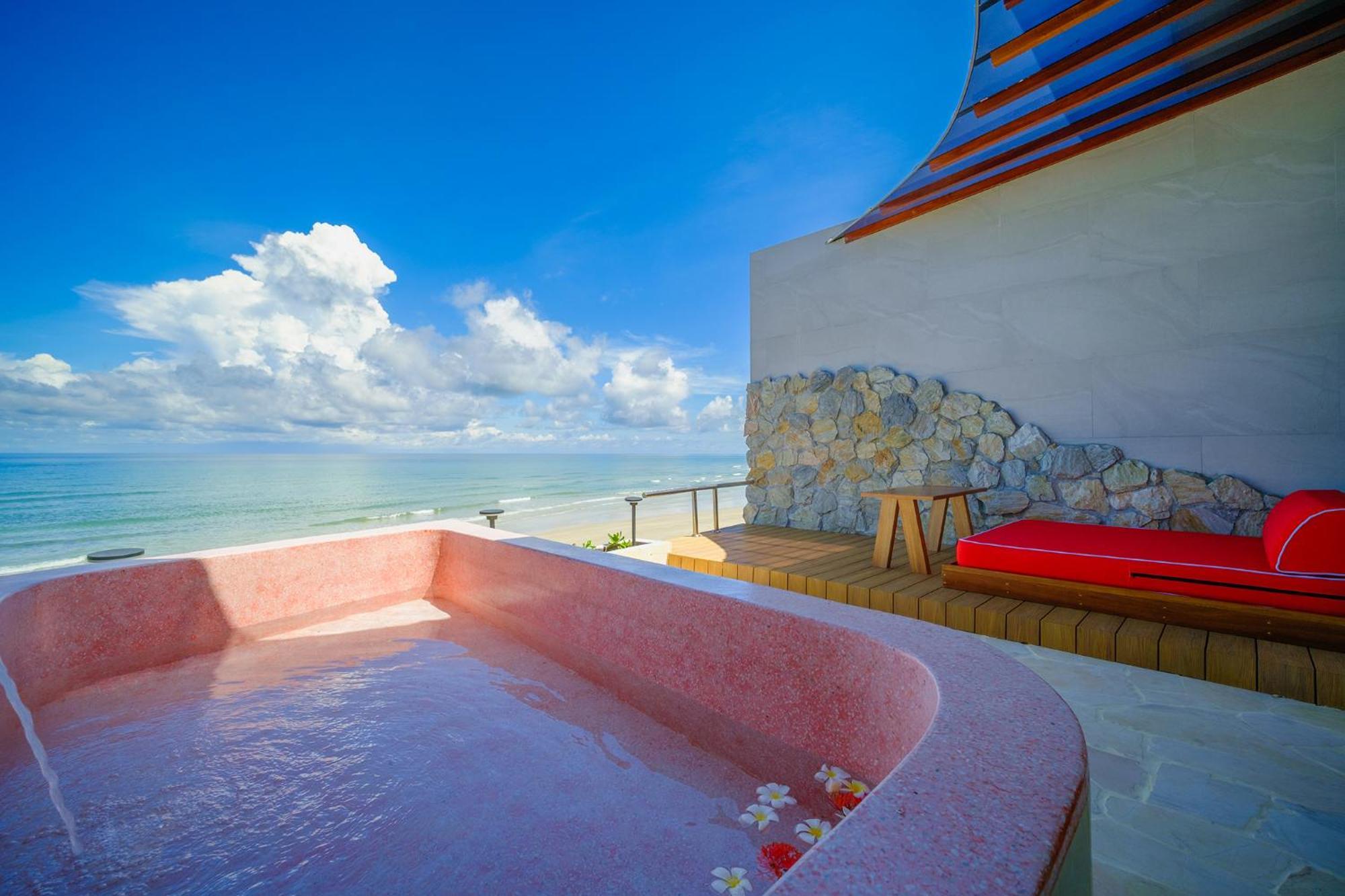 Executive Suite with Spa Bath