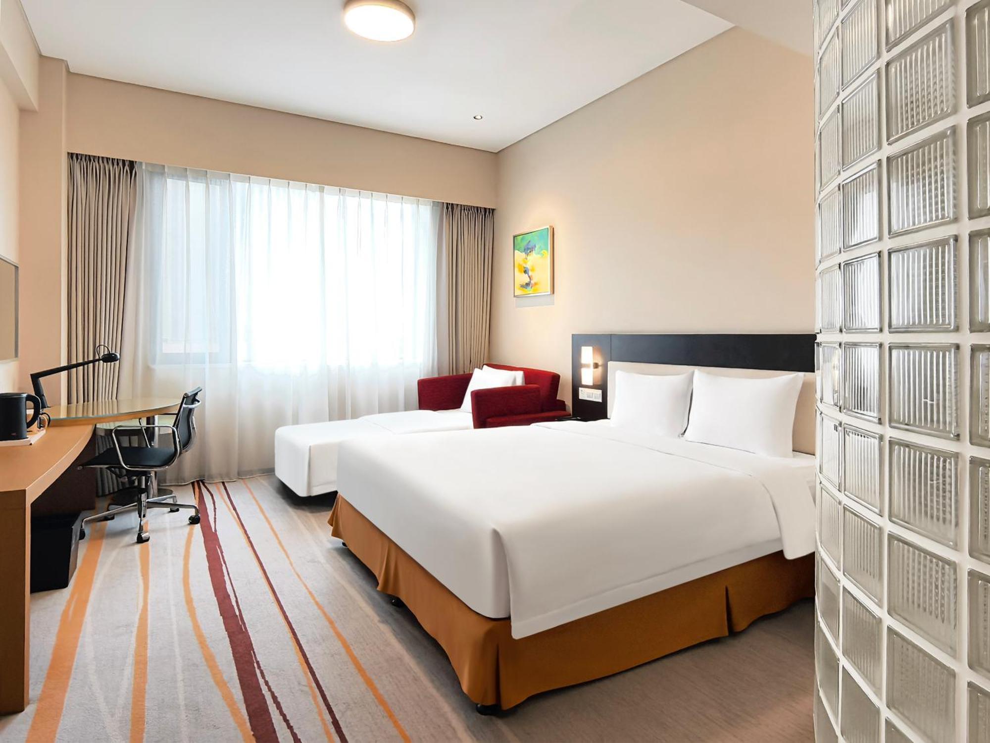King Room with Sofa Bed