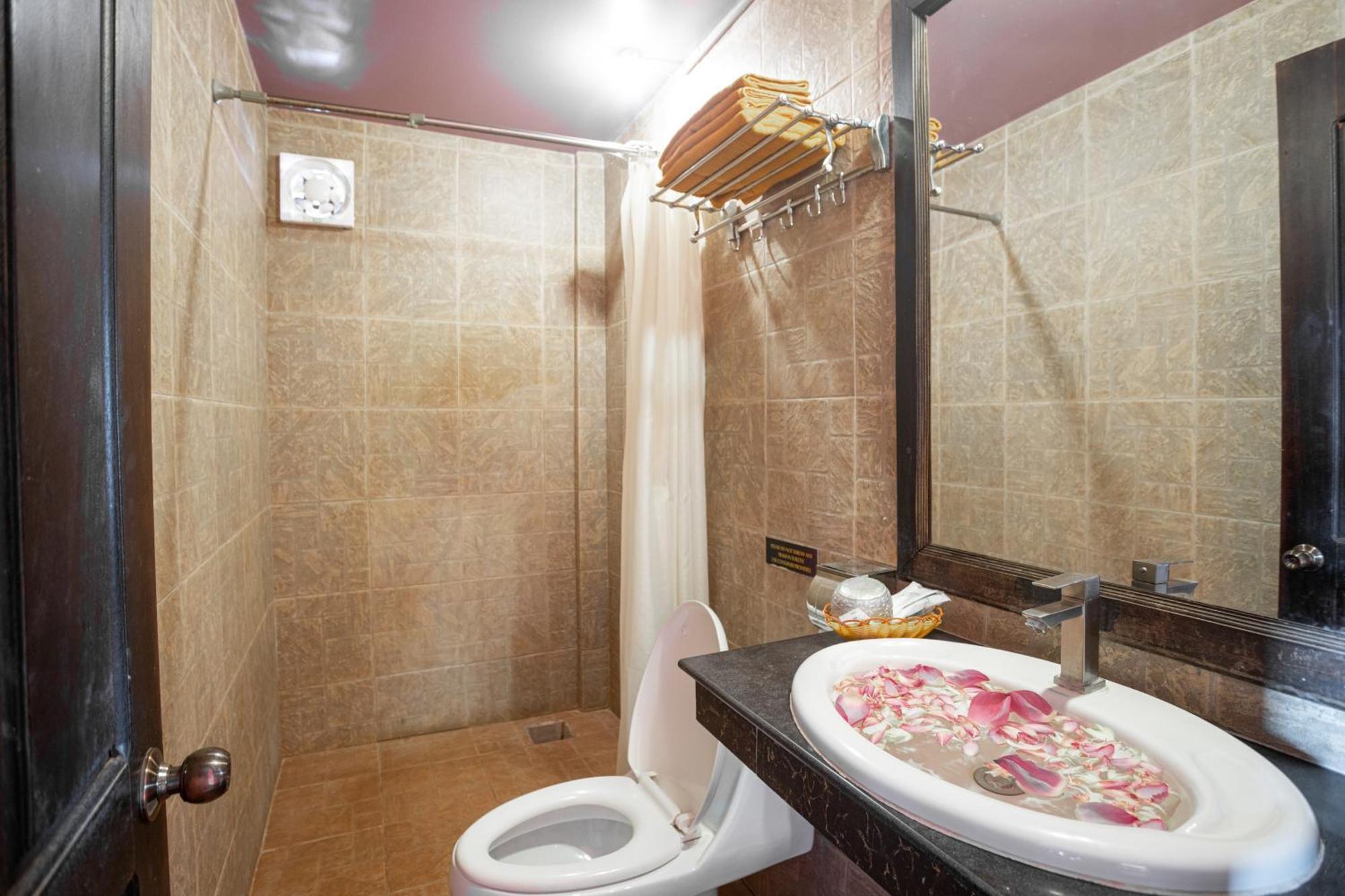 Twin Room with Balcony