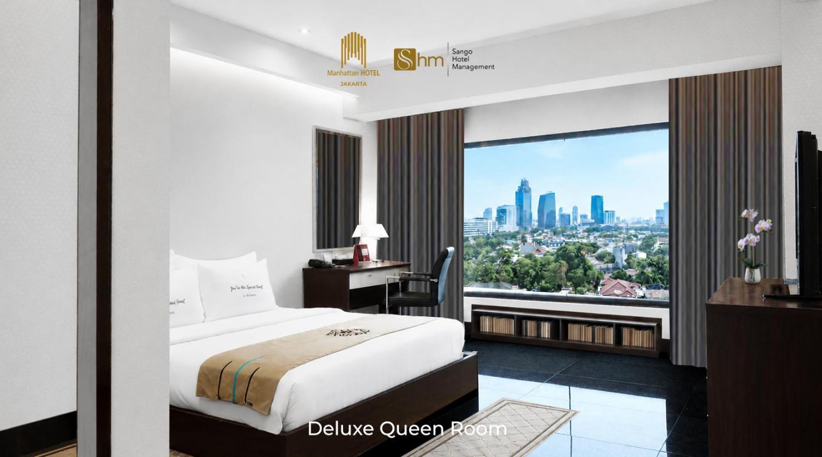Deluxe Queen Room