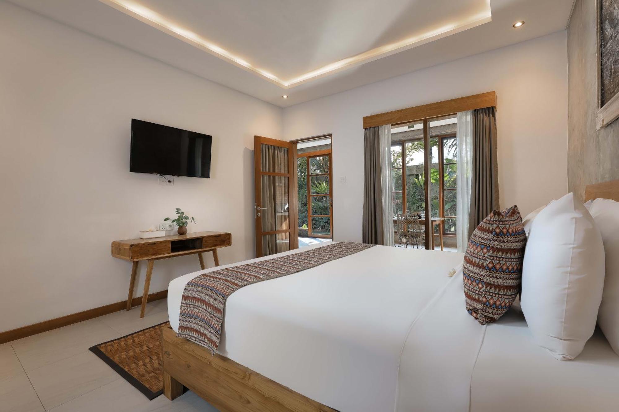 Family Suite Kitchenette