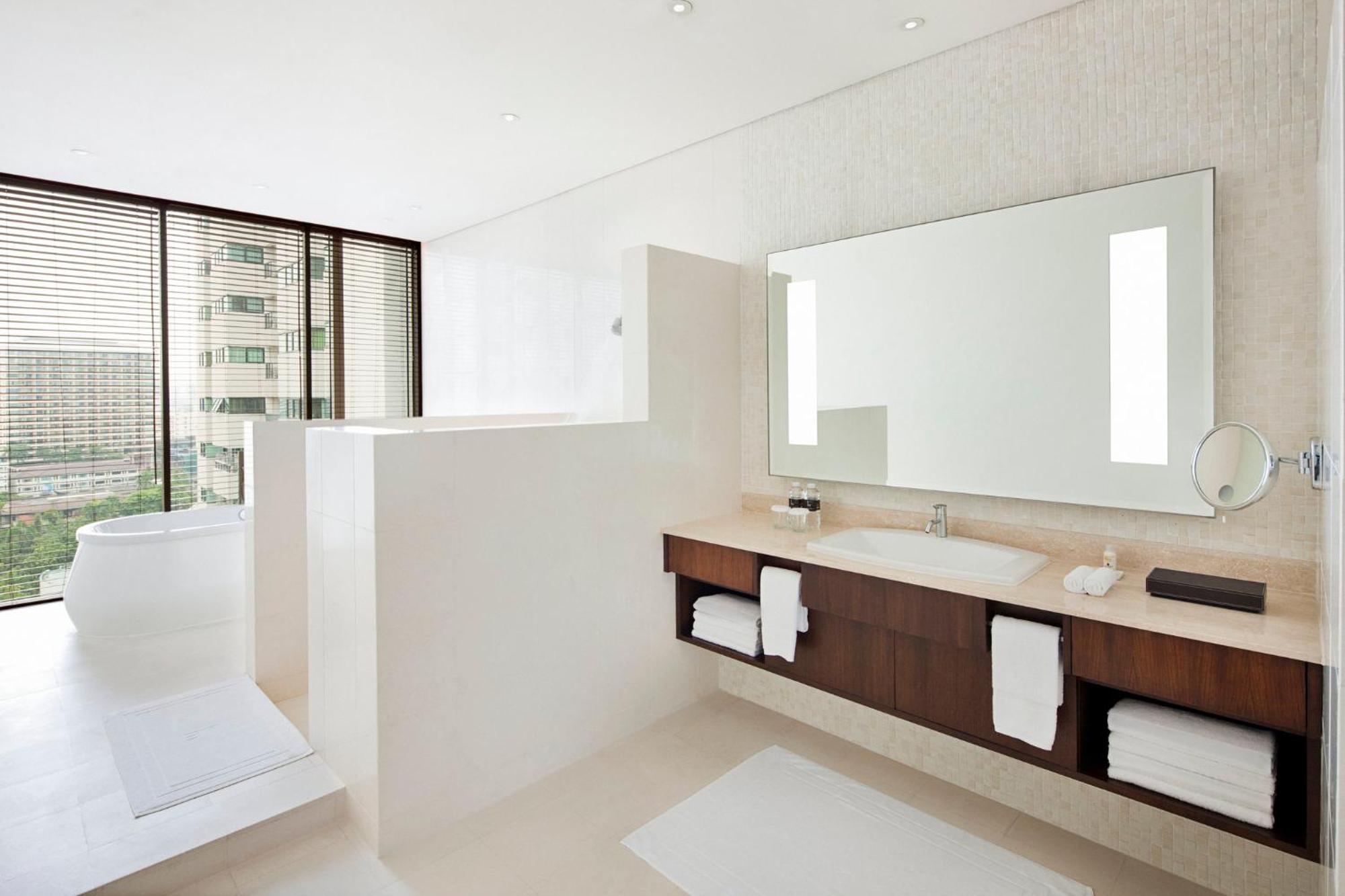 Penthouse Suite