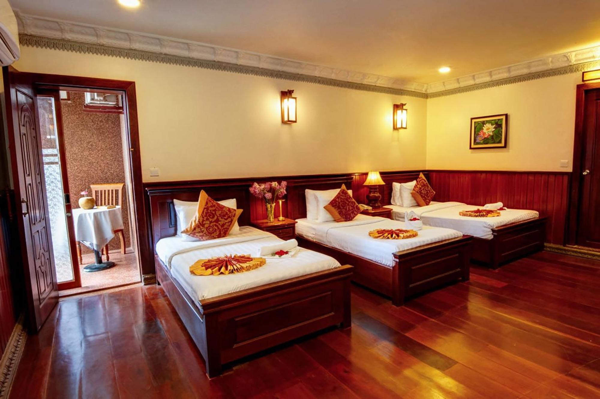 Superior Triple Room