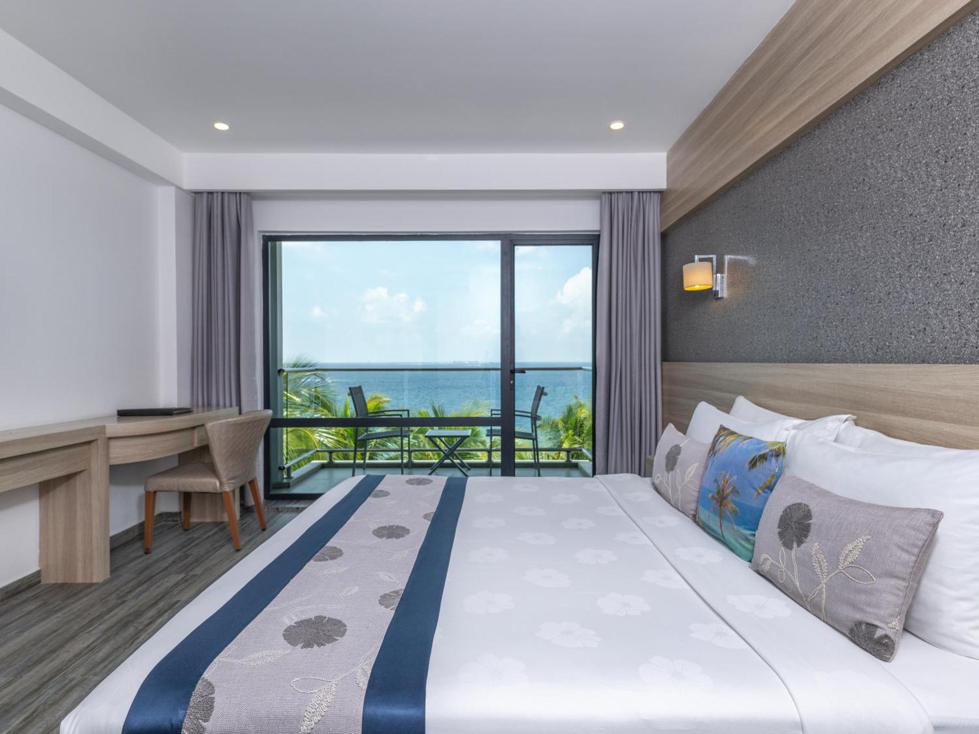 Super Deluxe Room Balcony Seaview