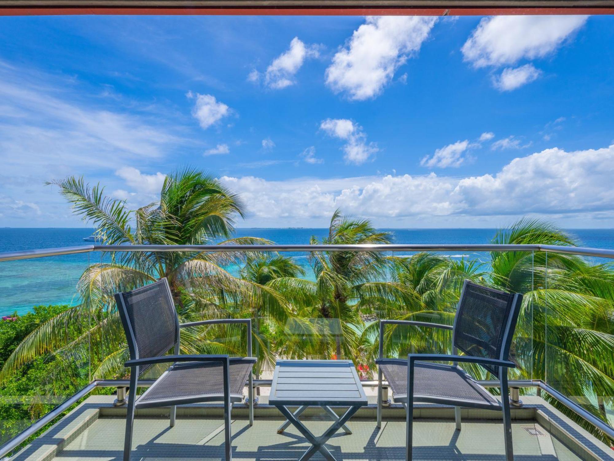 Honeymoon Room Balcony Seaview