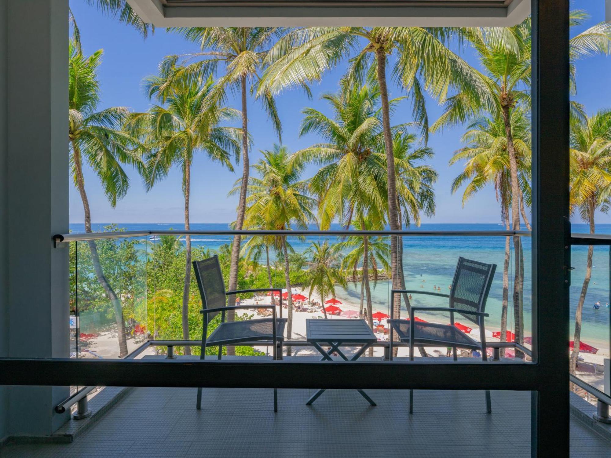 Honeymoon Room Balcony Seaview