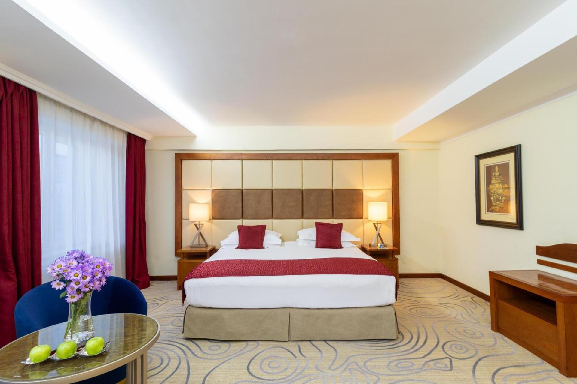 Deluxe King Room