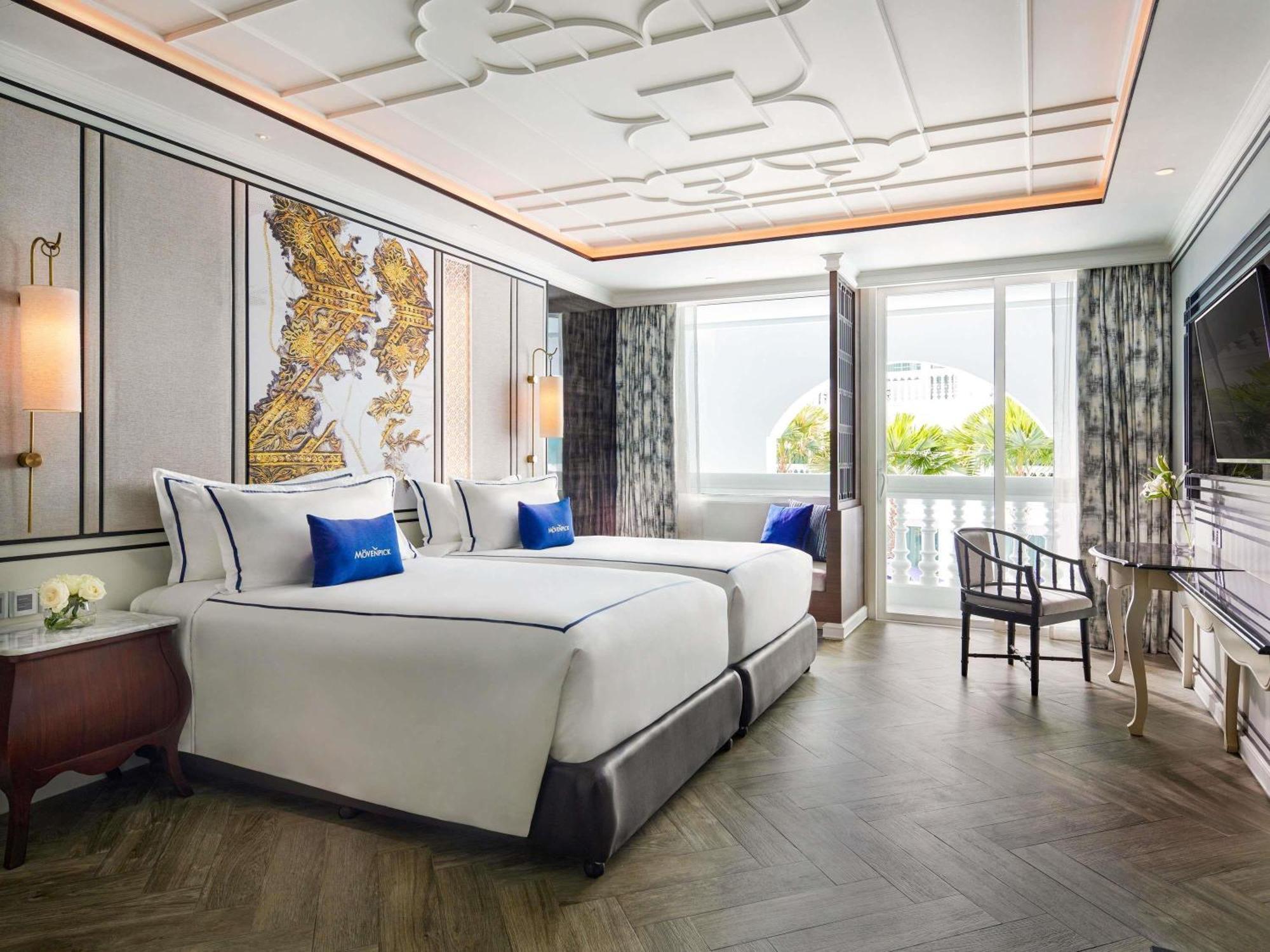 Deluxe Twin Room Pool View