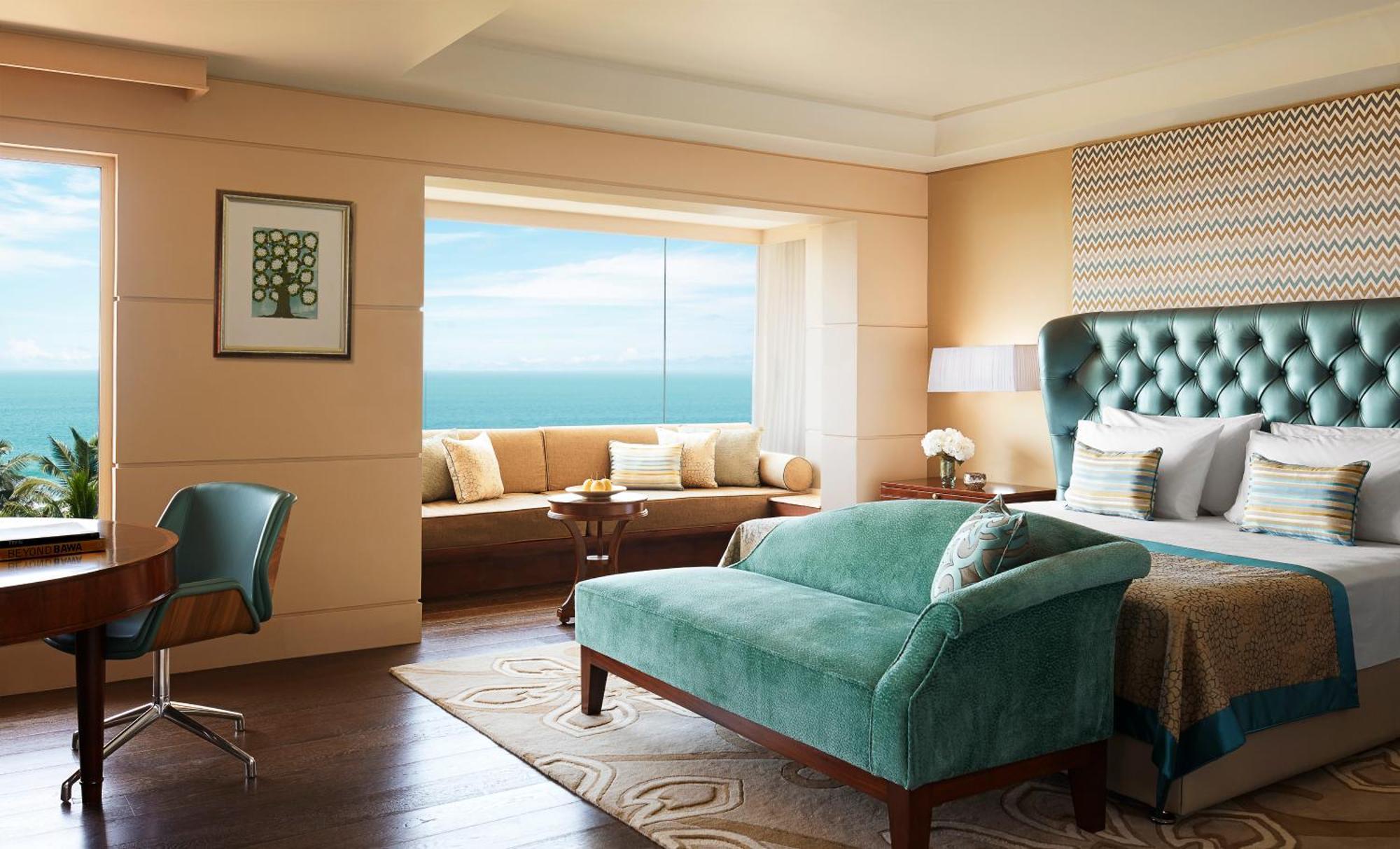 Taj Club Room Ocean View King Bed,737455861:JPEG