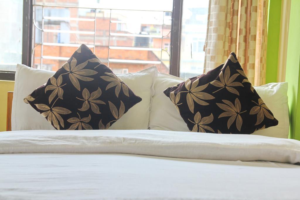 Deluxe Double or Twin Room,254599649:JPEG