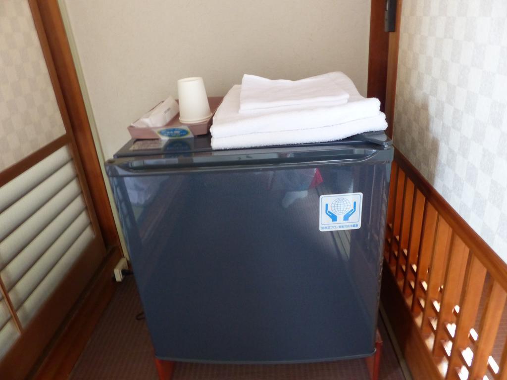 Camera Doppia con Letti Singoli con Bagno Privato