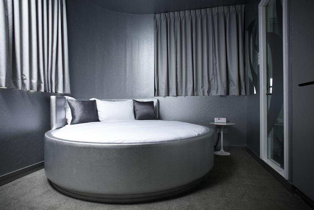 Theme Suite