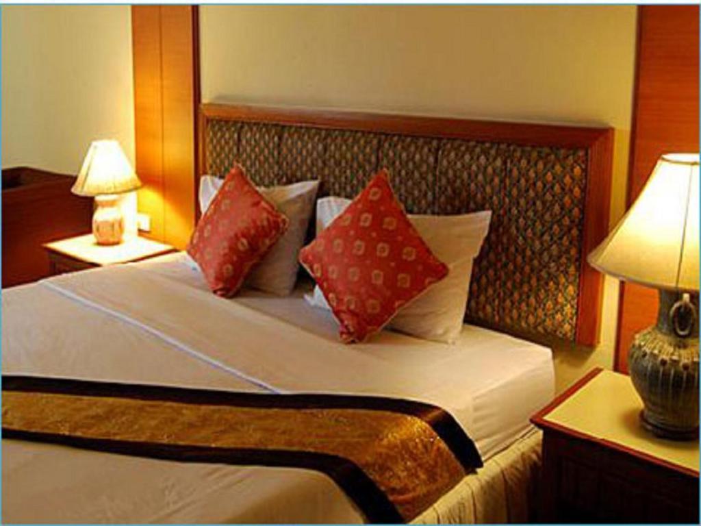 Superior Double or Twin Room,32212279:JPEG