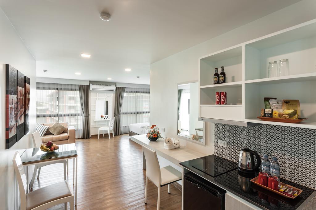 One-Bedroom Suite