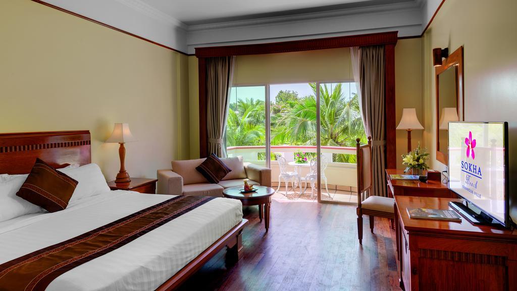 Deluxe Double or Twin Room Ocean Wing