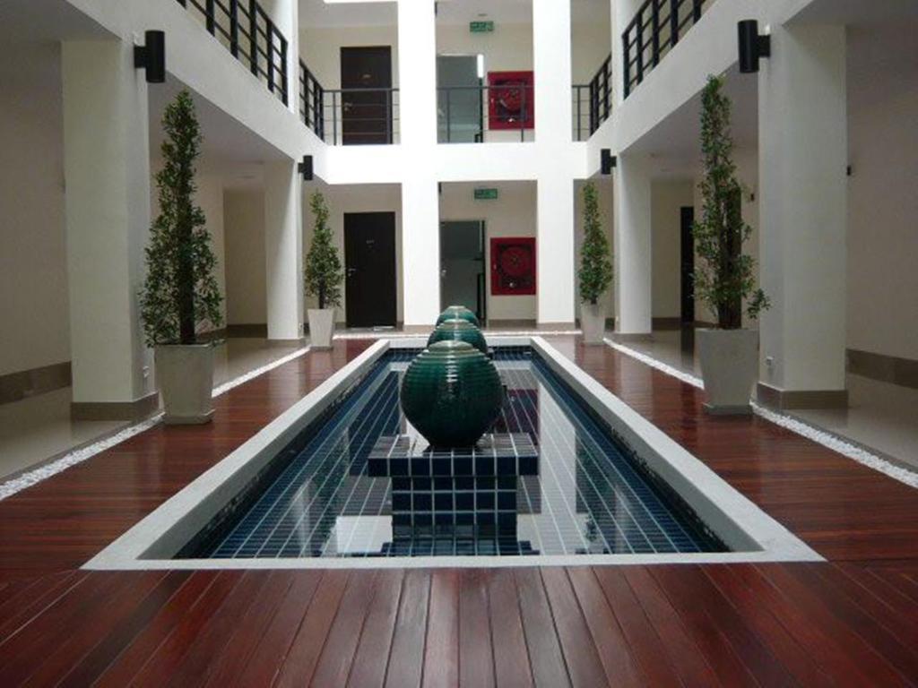 Superior Studio