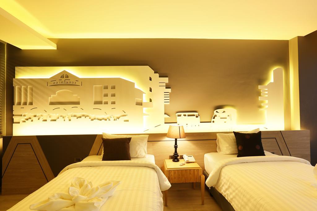 Best Friend Room,435112743:JPEG