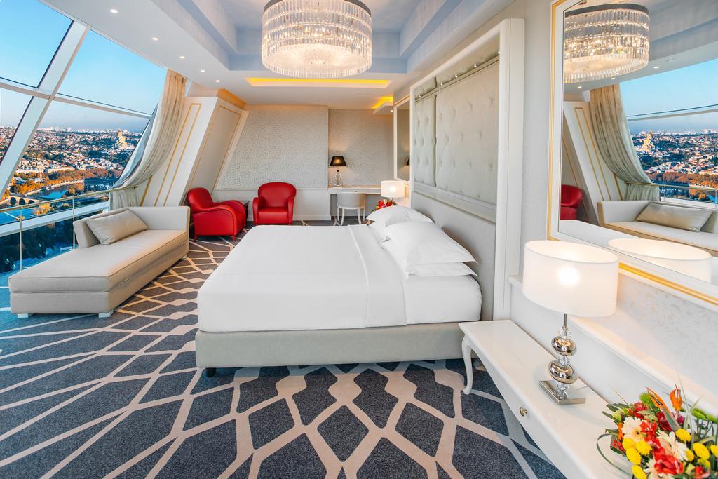 Royal Suite