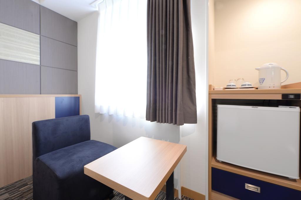 Extra Twin Room - Non-Smoking