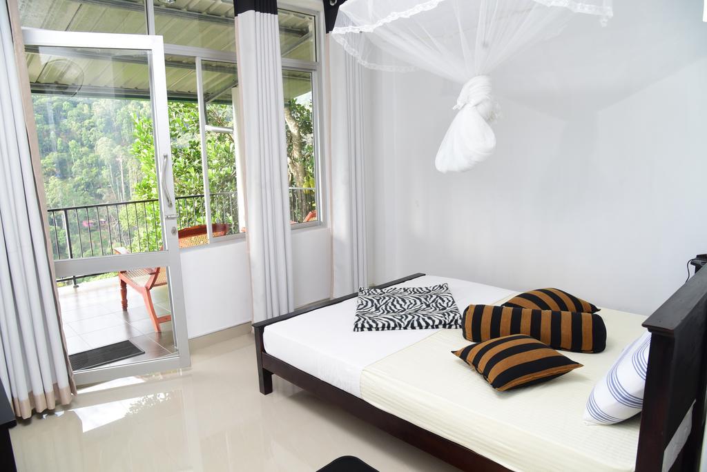 Habitación Doble con vistas a la montaña