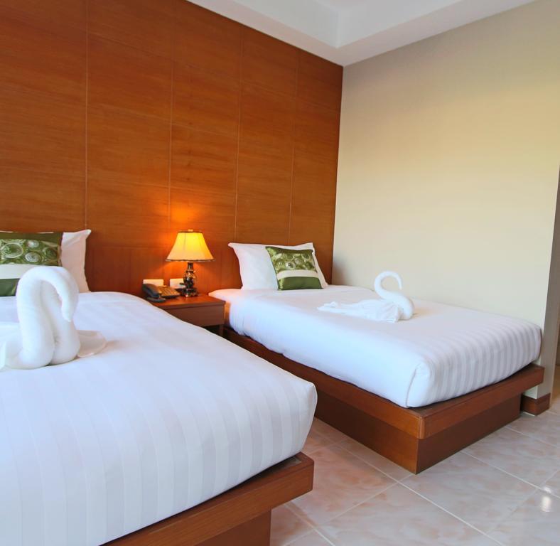 Deluxe Quadruple Room